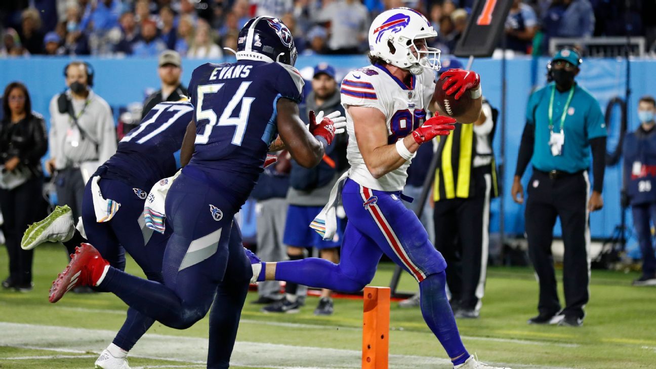 Buffalo Bills TE Dawson Knox gets an autograph from QB Josh Allen on his  neck - ESPN