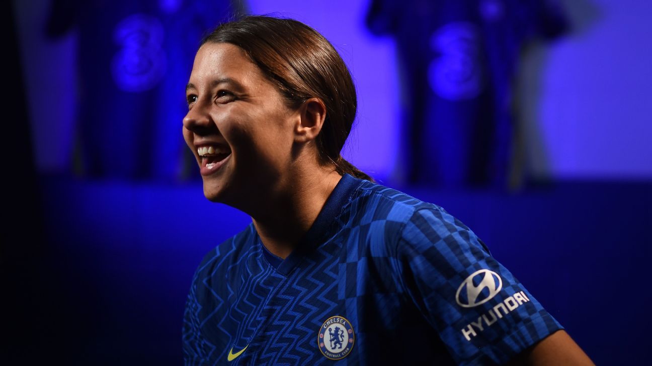 Chelsea striker Sam Kerr signs new contract - ESPN