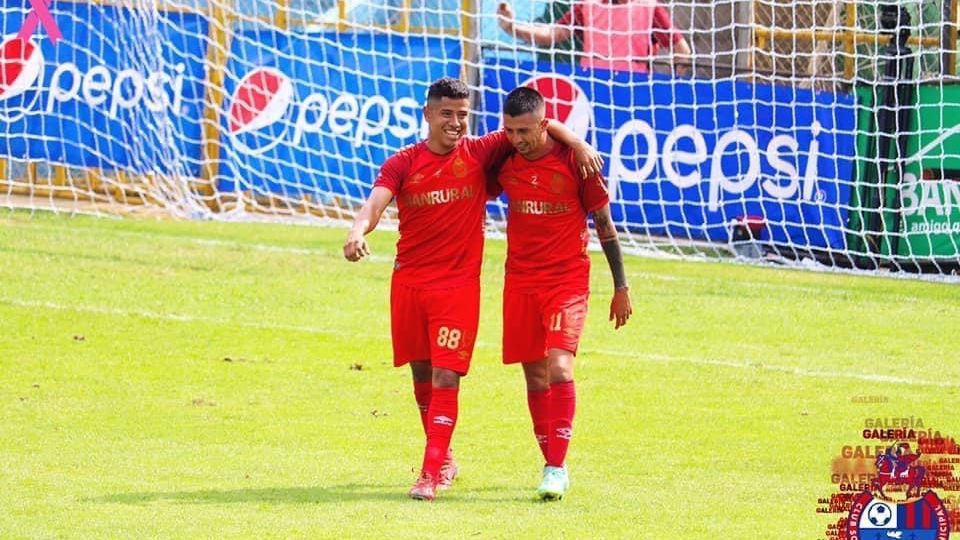 Pedro Altán sí estará a disposición de José Cardozo para el Clásico 316