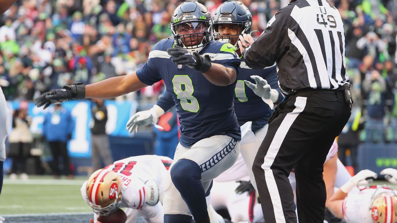 Seahawks notes: Decision to give Carlos Dunlap more time to heal pays off  vs. Washington