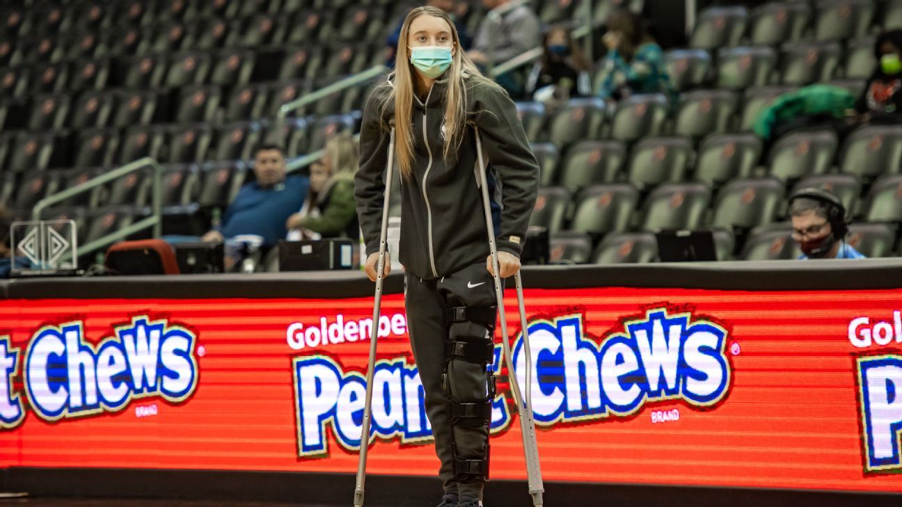 Paige Bueckers s’est remise d’une opération au genou et rejoindra l’équipe féminine de basket-ball UConn Huskies pour le match de vendredi