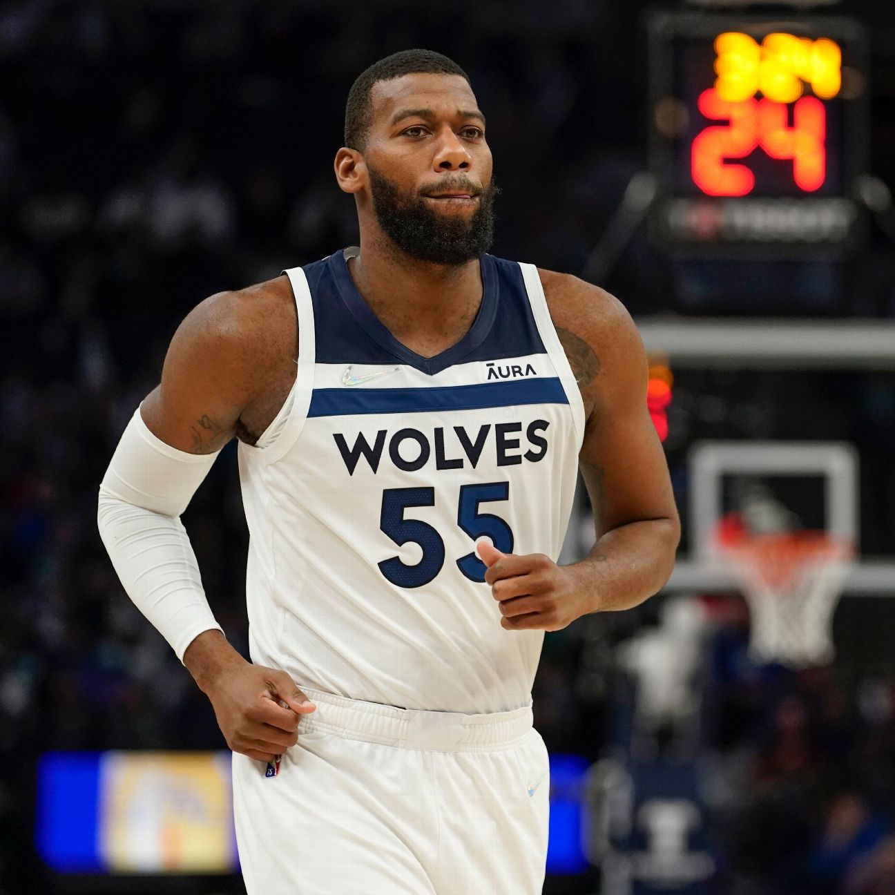 Greg Monroe, do Minnesota Timberwolves, se torna o 541º jogador a jogar na NBA nesta temporada