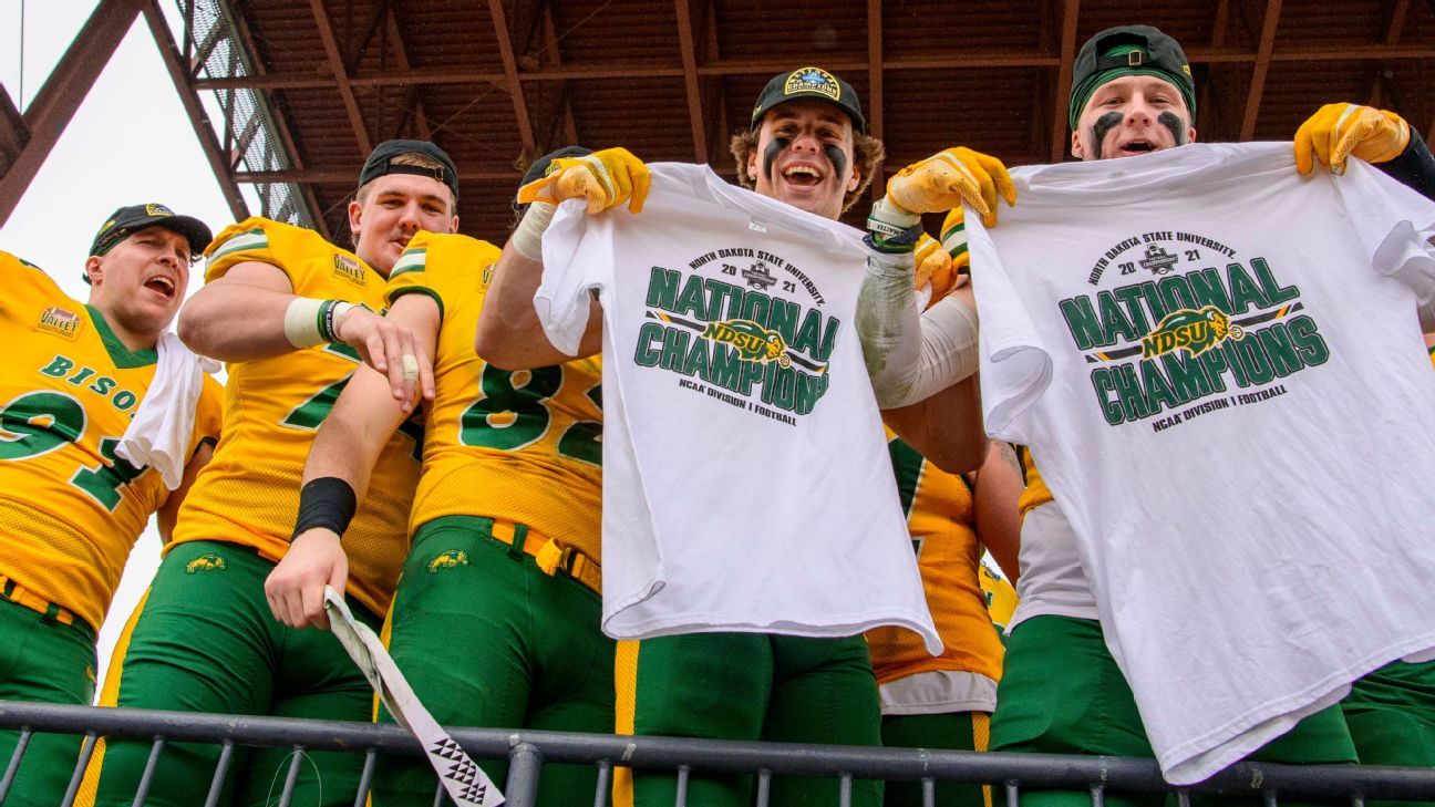 North Dakota State No. 2 in Final FCS Polls - NDSU