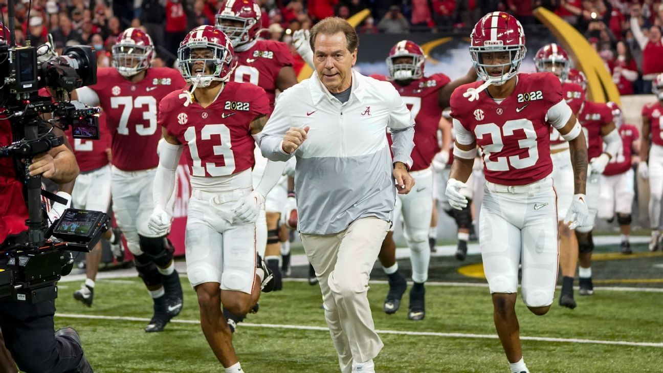 Alabama Crimson Tide enter offseason as 2022-23 CFP title favorites