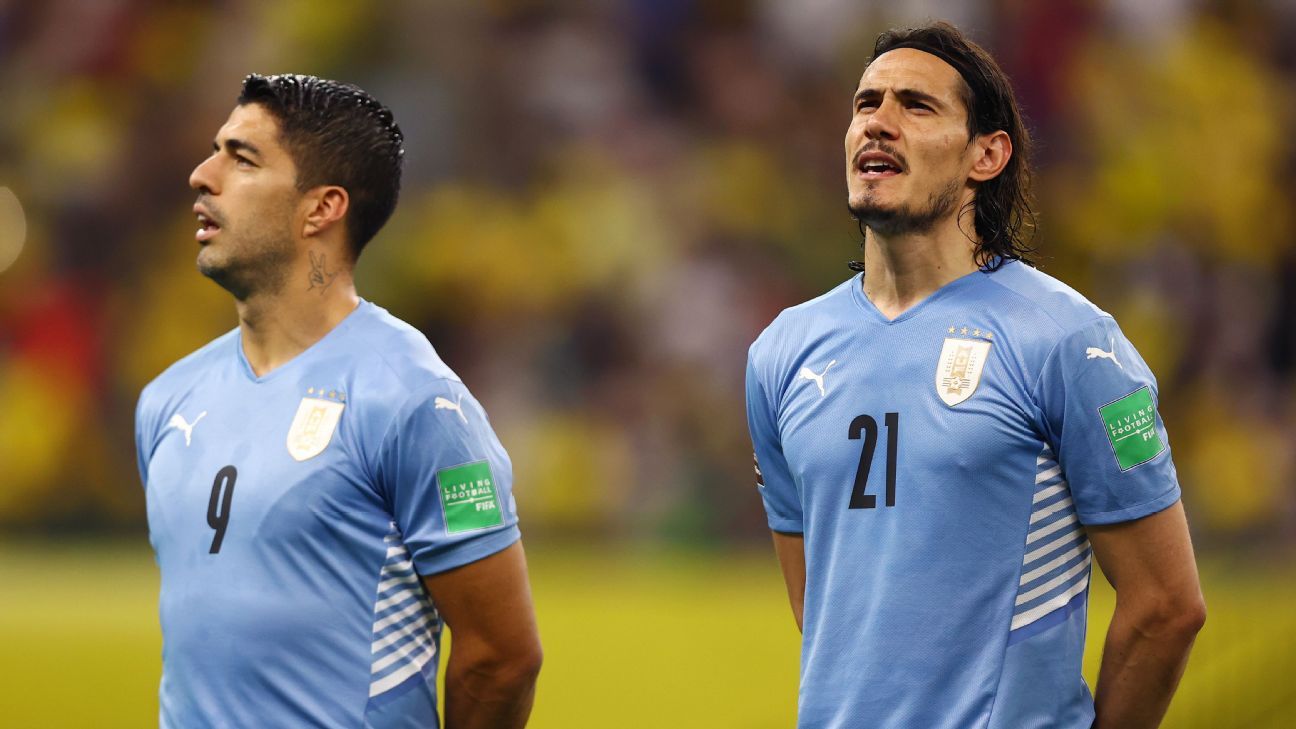 Edinson Cavani named in Uruguay's 26-man World Cup squad after