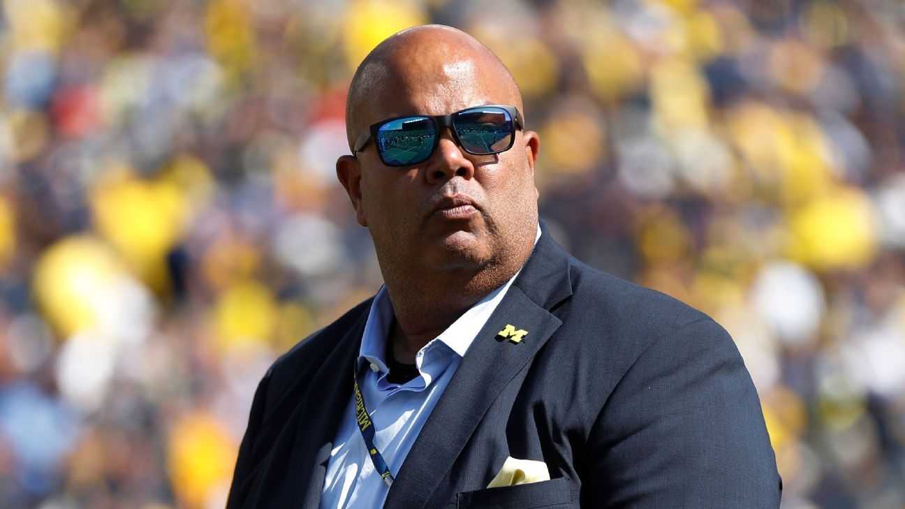 Michigan coaches can decide on alternate uniforms, Warde Manuel says