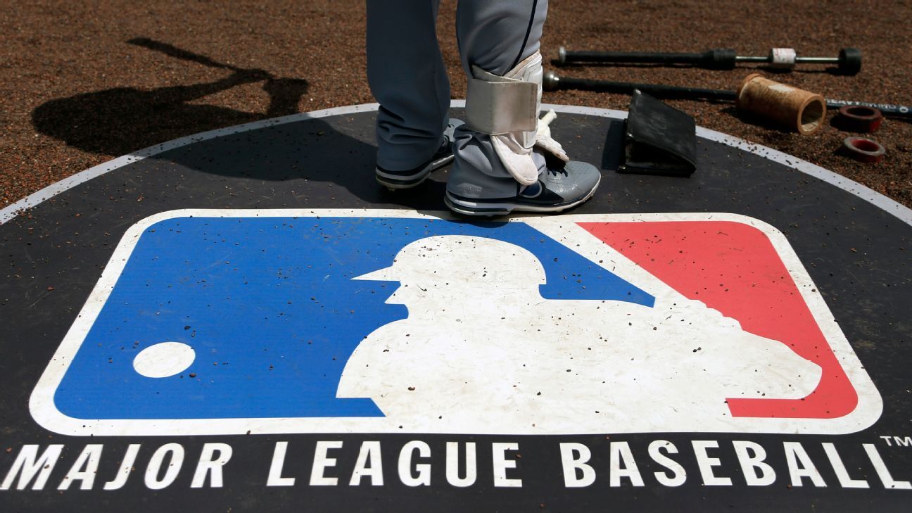 Study: MLB average salary up 11% YOY to .9M