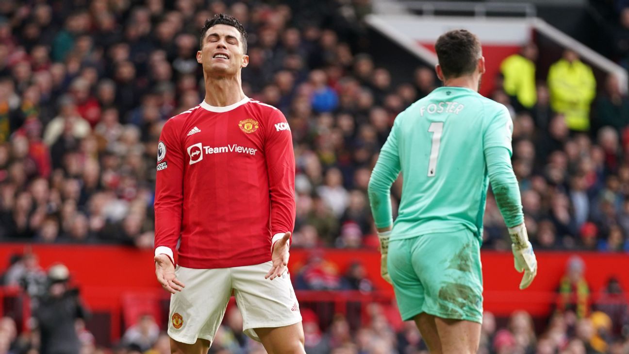 Tom Brady and Cristiano Ronaldo meet on Old Trafford pitch as