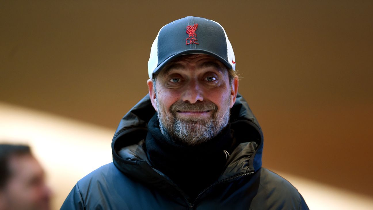 A primeira entrevista de Klopp como técnico do Liverpool é tão divertida  quanto esperávamos