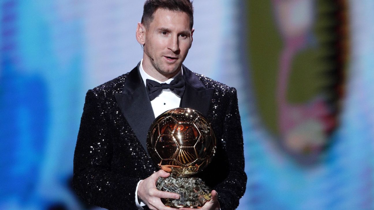 Messi donó su octavo Balón de Oro al museo de Barcelona - ESPN