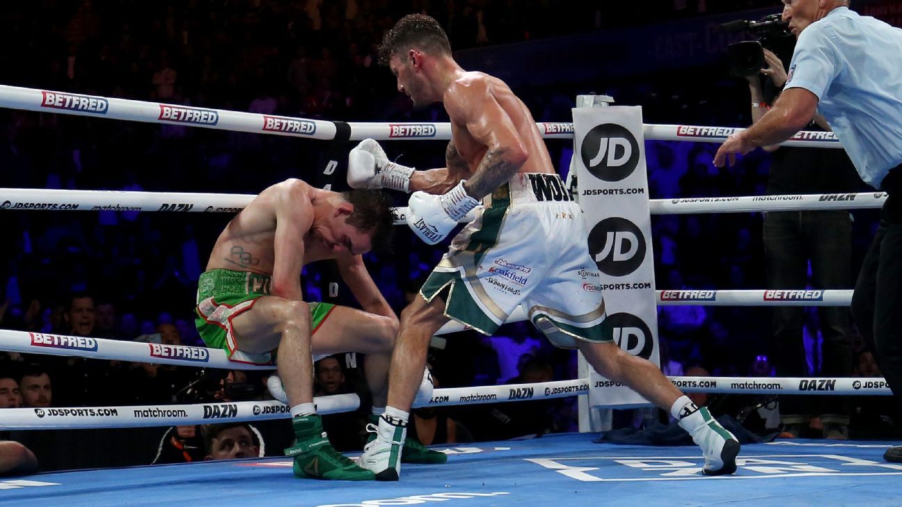 Leigh Wood knocks out Michael Conlan in 12th round to retain WBA featherweight t..