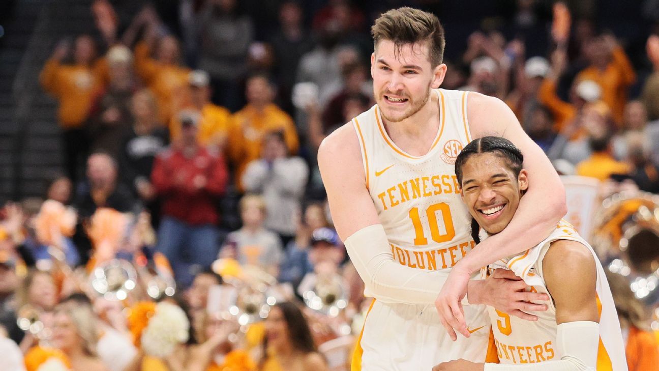 Joe Lunardi's 2022 NCAA tournament bracket: Hits, misses from myself and the sel..