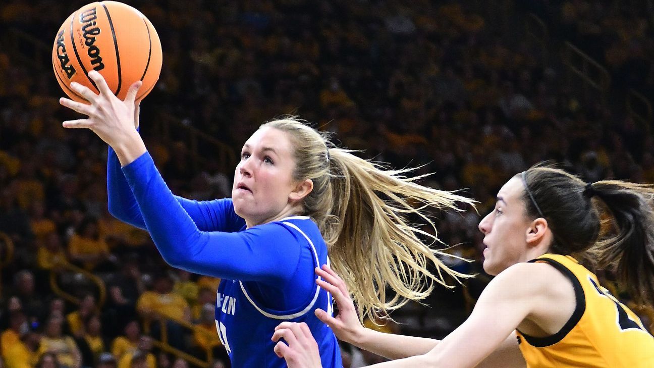 Creighton Bluejays stun Iowa Hawkeyes in NCAA women's basketball tournament, hol..