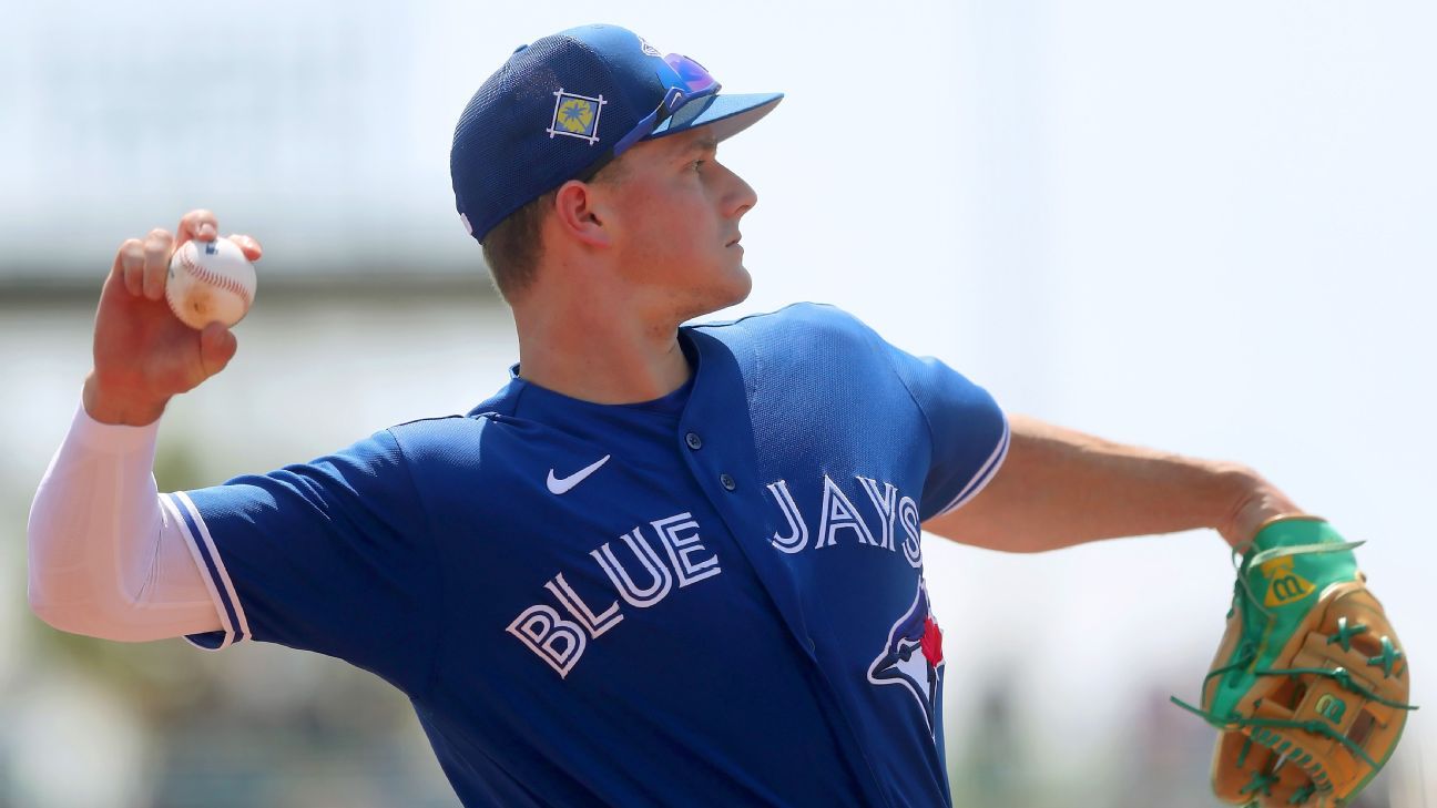 Jays' Chapman, Kiermaier win 4th Gold Gloves