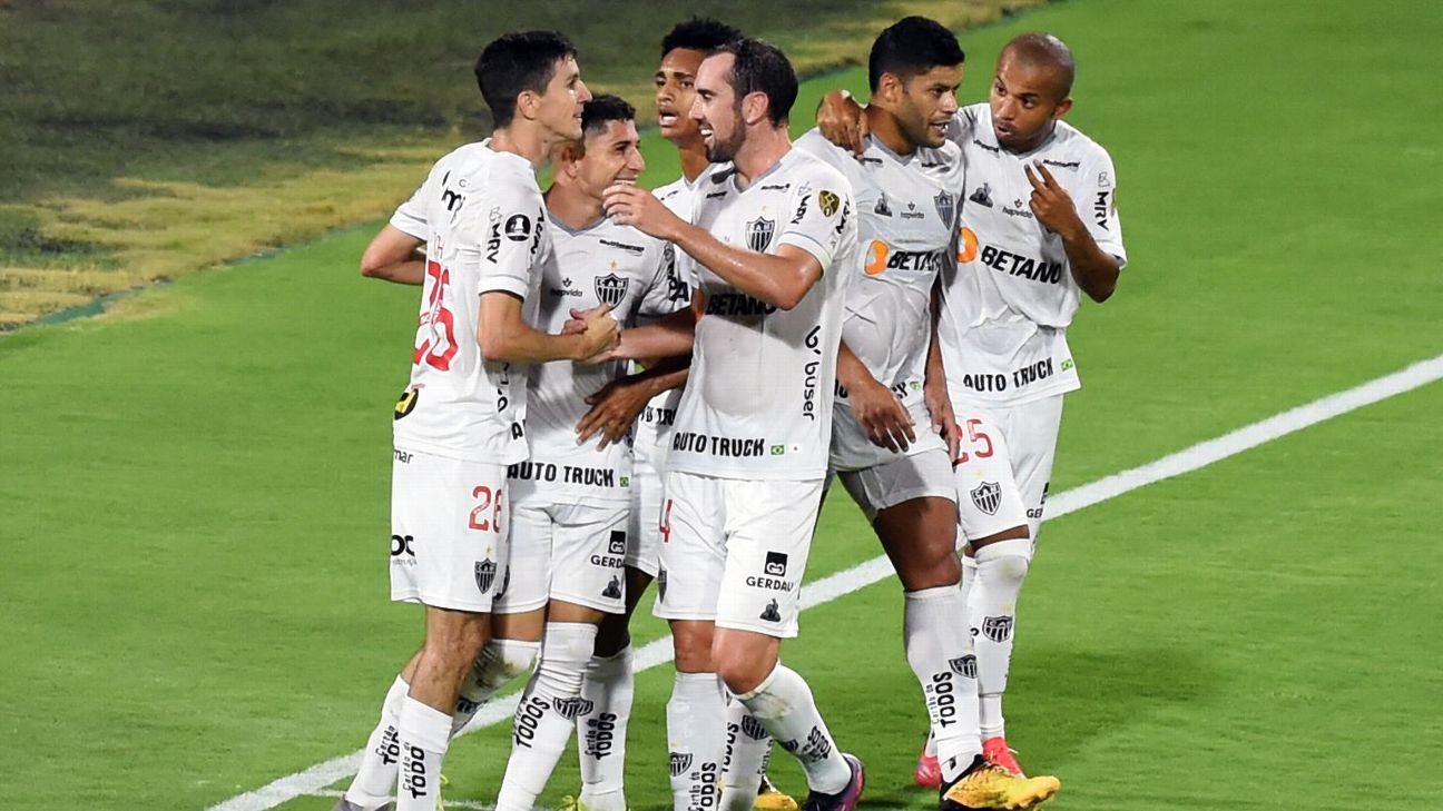 Rio de Janeiro, Brazil. June 08, 2022, Ademir of Atletico-MG during the  match between Fluminense and Atletico-MG as part of Brasileirao Serie A  2022 at Maracana Stadium on June 08, 2022 in