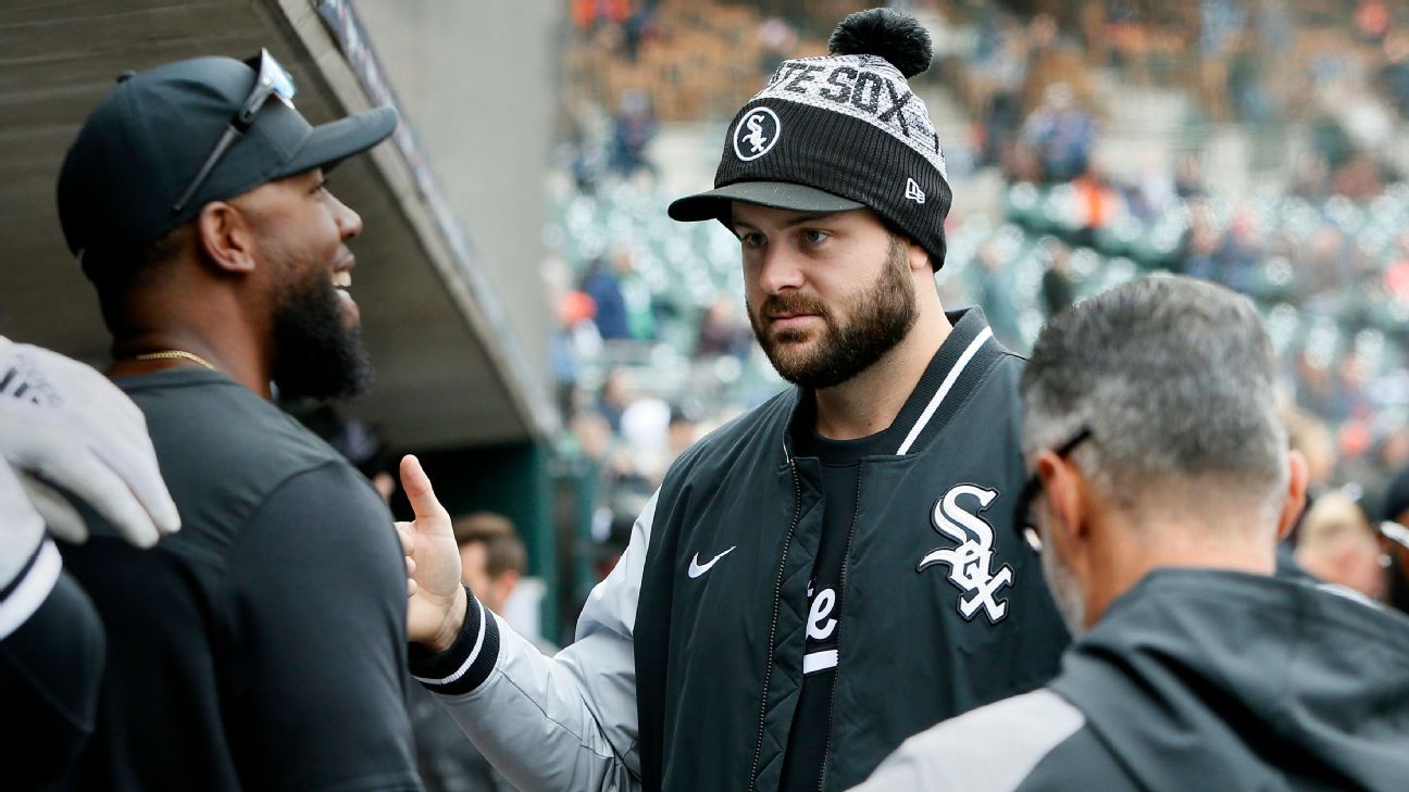 Lucas Giolito injury: White Sox ace exits Friday vs. Tigers with