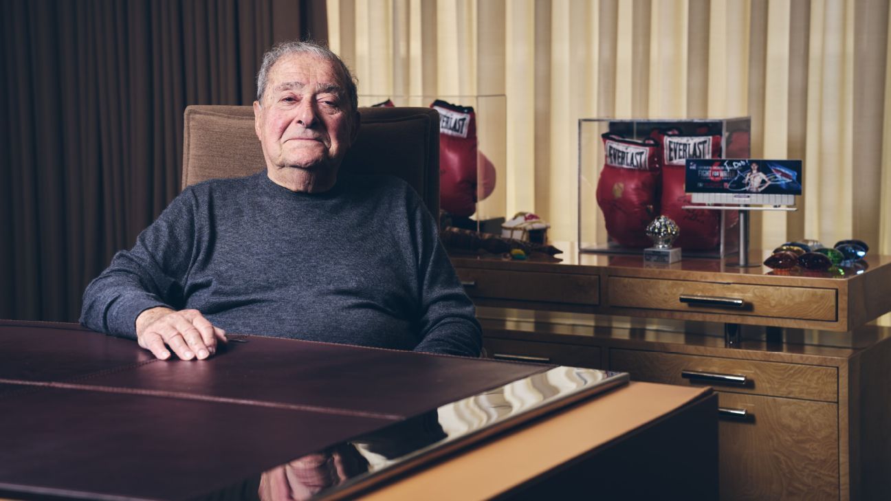 Top Rank's Bob Arum is still the boss of all bosses