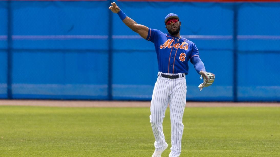 Les mets de New York ont le droit de fieler STARLING MARTE (6