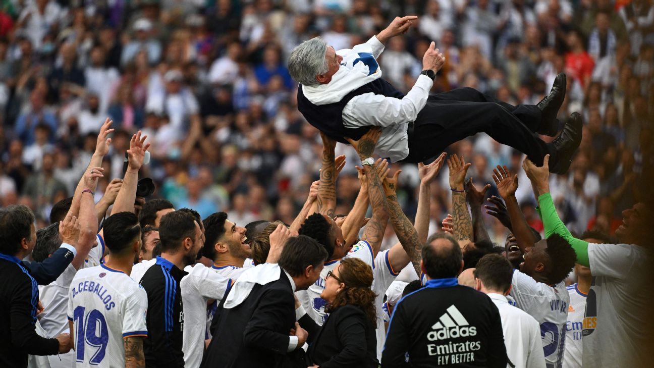 Carlo Ancelotti Del Real Madrid Gana Laliga Y Se Convierte En El Primer Entrenador En Ganar 