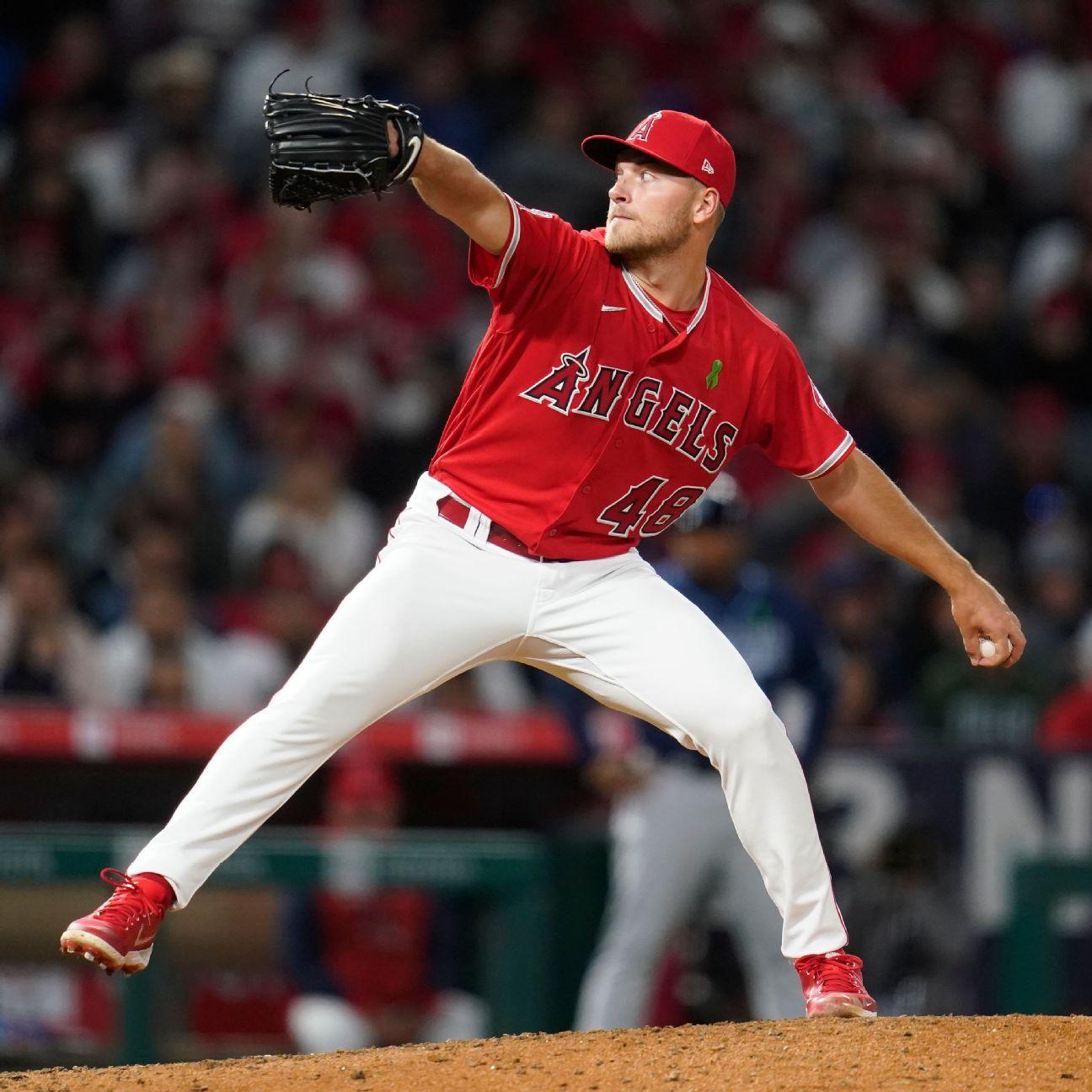 Angels left-hander Reid Detmers loses no-hit bid in 8th inning at Texas –