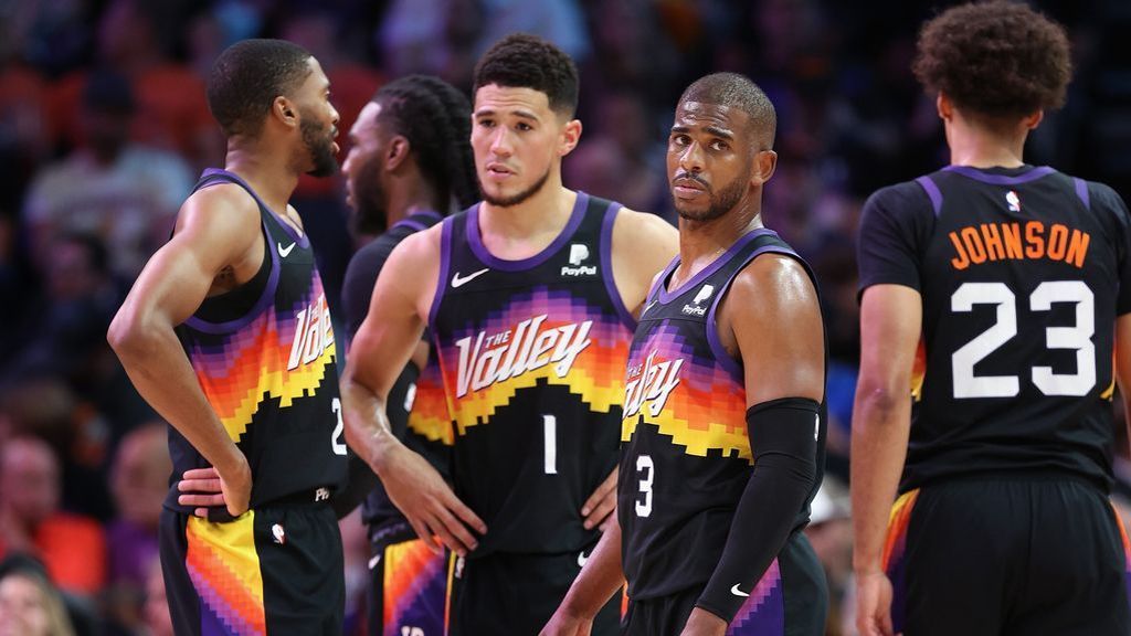 Devin Booker and DeAndre Ayton Looked Like Excited Kids Calling Chris Paul  After Game 1