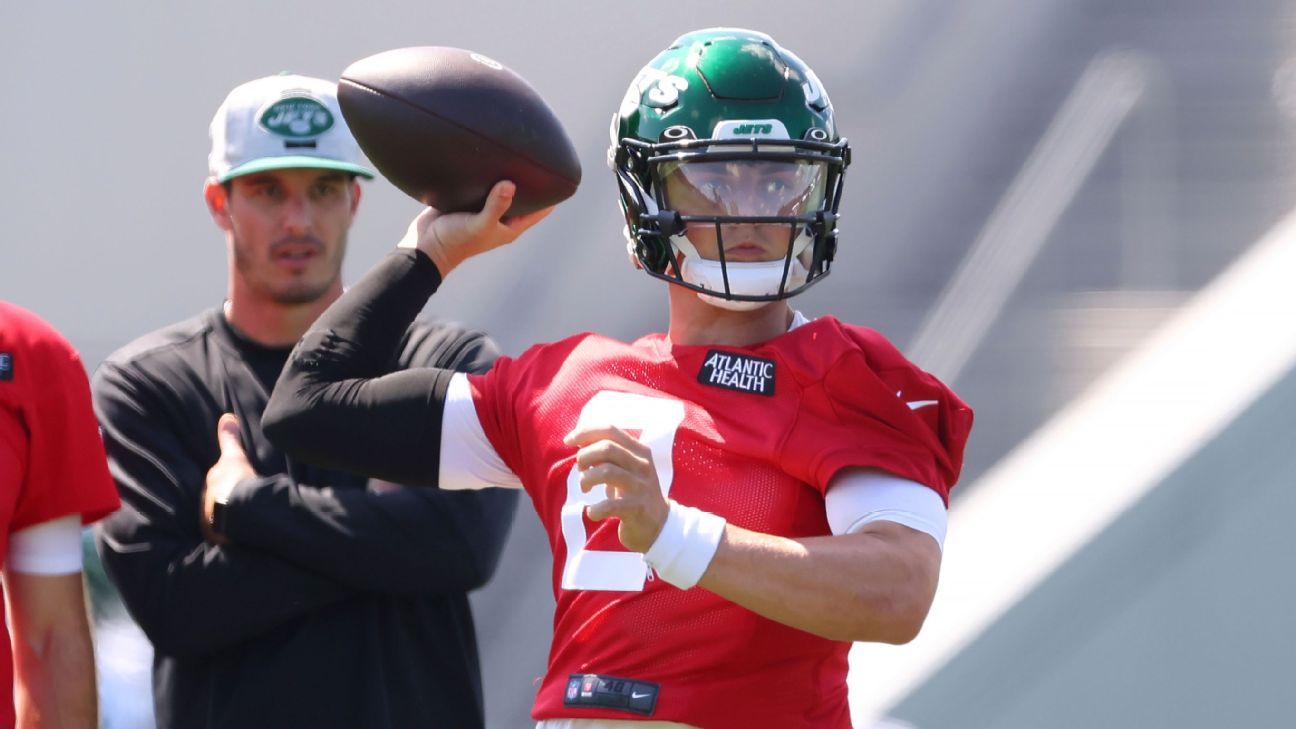 New York Jets QB Zach Wilson is willfully oblivious to social media  happenings - ESPN