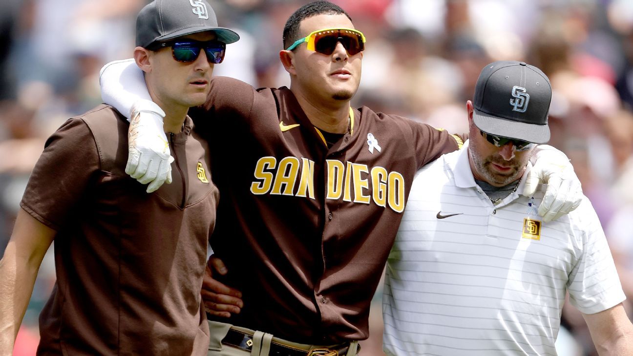 Padres star Machado sprains left ankle in tumble at 1st base –