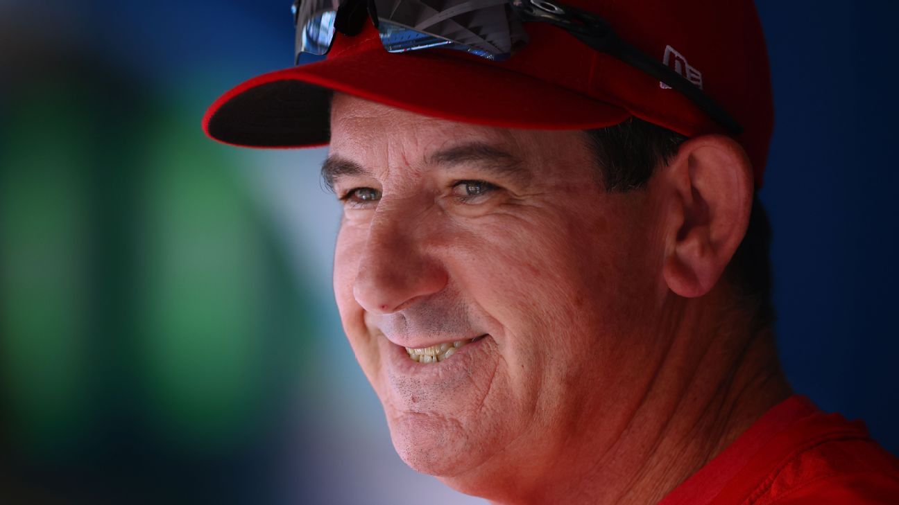 Rob Thomson, Phillies Manager, Appears to Be the Only Calm Person