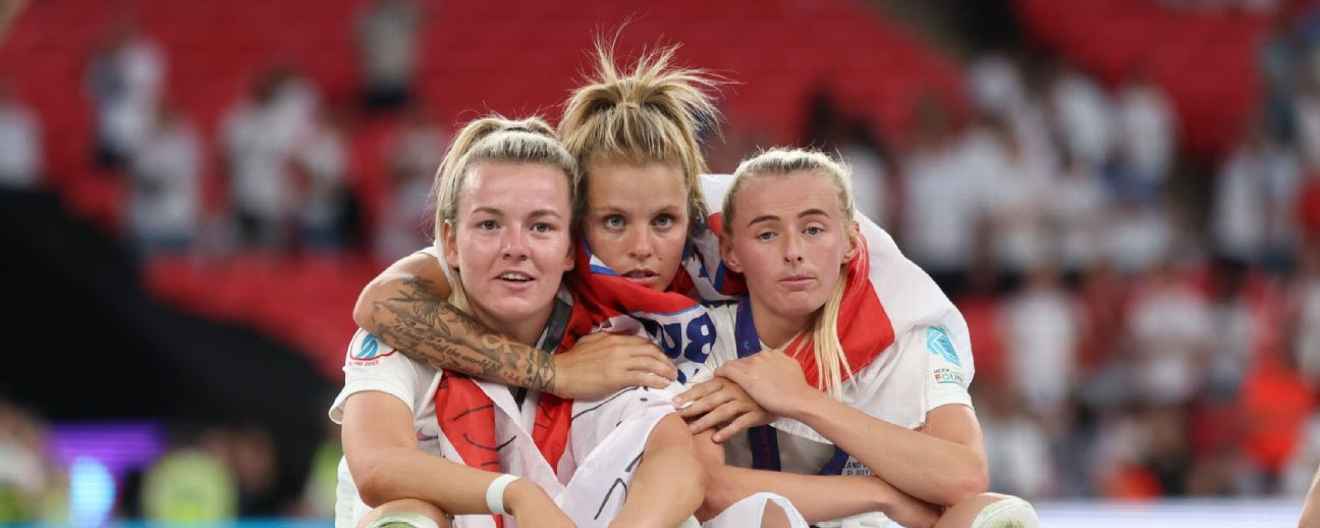 英格兰将在2022年欧洲杯成功后在首届女子决赛中对阵巴西