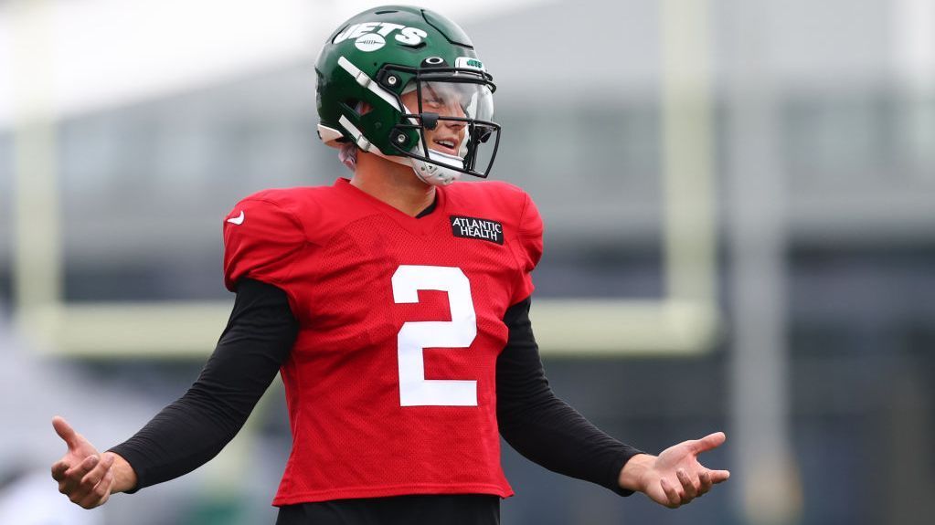 New York Jets QB Zach Wilson sengaja tidak menyadari kejadian media sosial