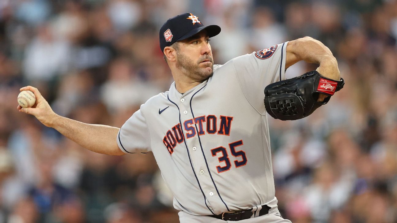 Chicago White Sox starting pitcher Dylan Cease throws to a Houston Astros  batter during the first inning of a baseball game in Chicago, Friday, July  16, 2021. (AP Photo/Nam Y. Huh Stock