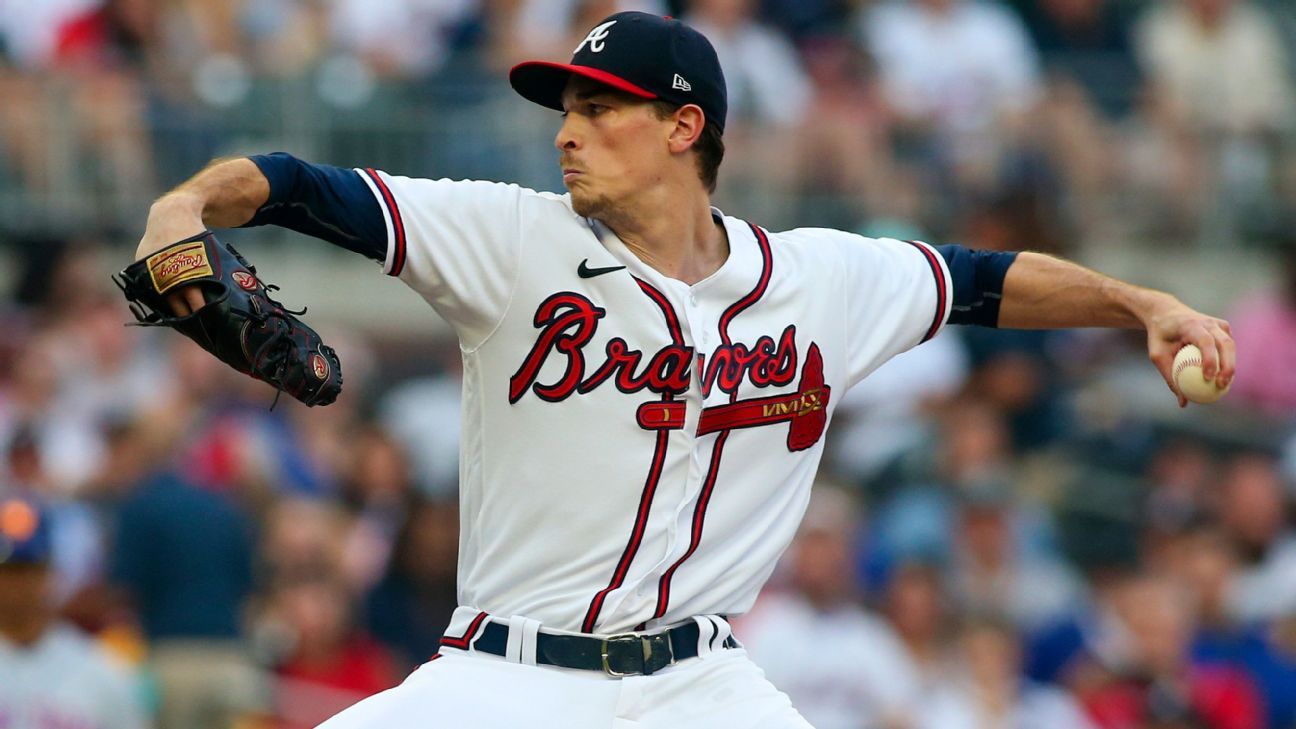 Braves' Fried lands on IL ahead of playoff run