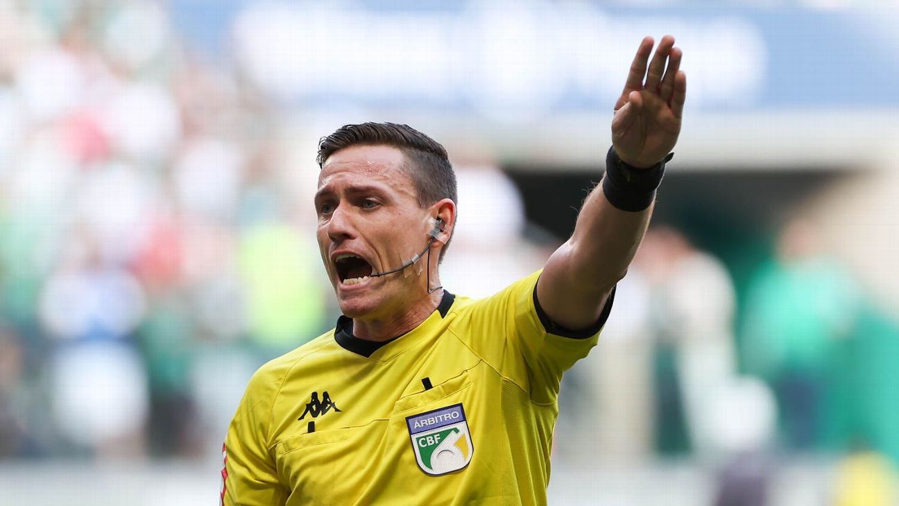 Flamengo x Atlético-MG terá árbitro que revoltou cariocas contra o Palmeiras e rendeu ida à CBF