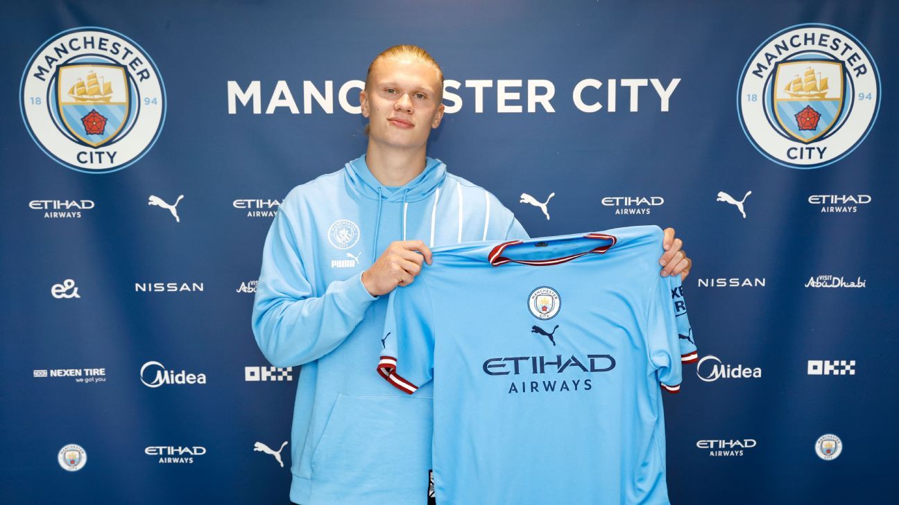 Camiseta Erling Haaland en el Manchester City: dónde comprar online, cómo  es, precio y cuánto cuesta el merchandising de fútbol