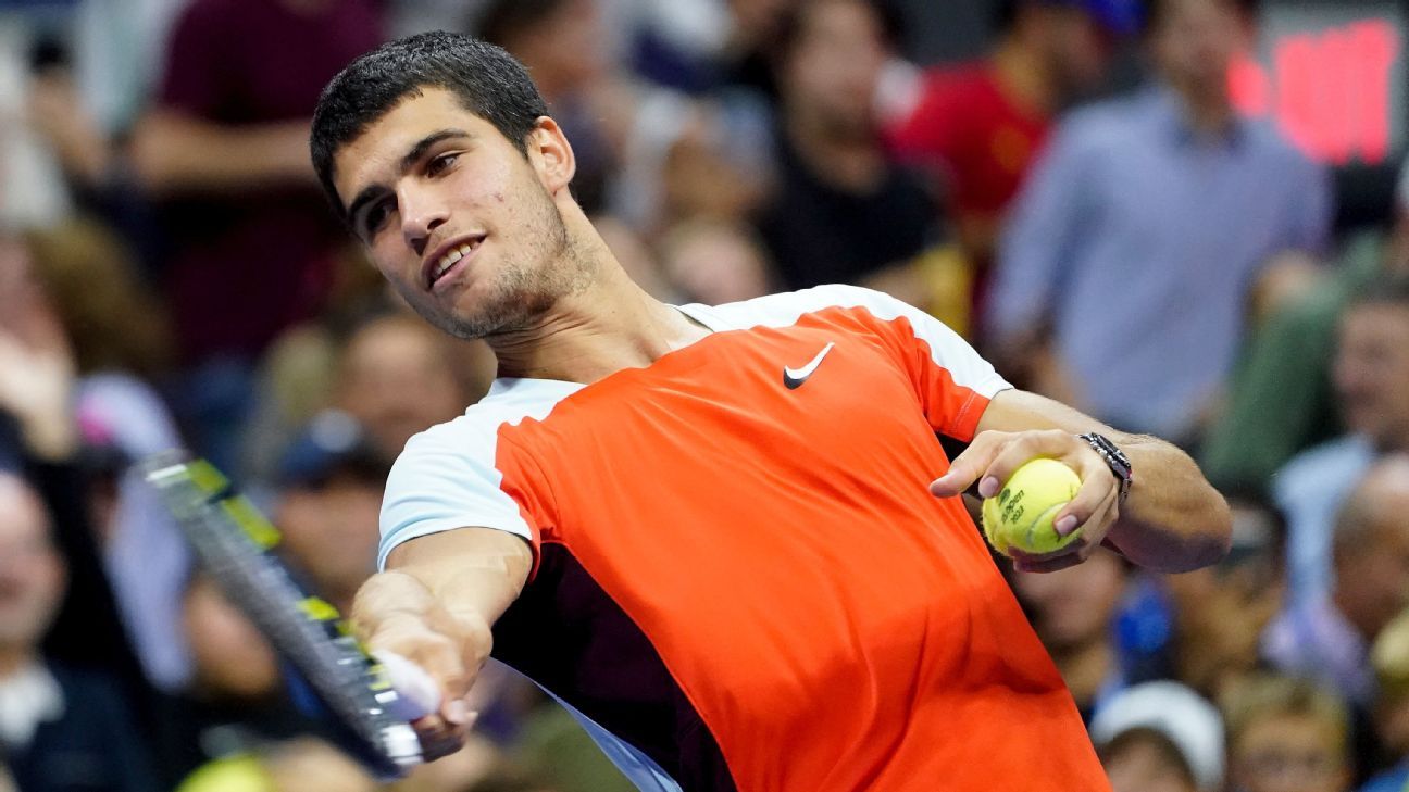 Carlos Alcaraz Reaches US Open Semifinals with Efficient Performance