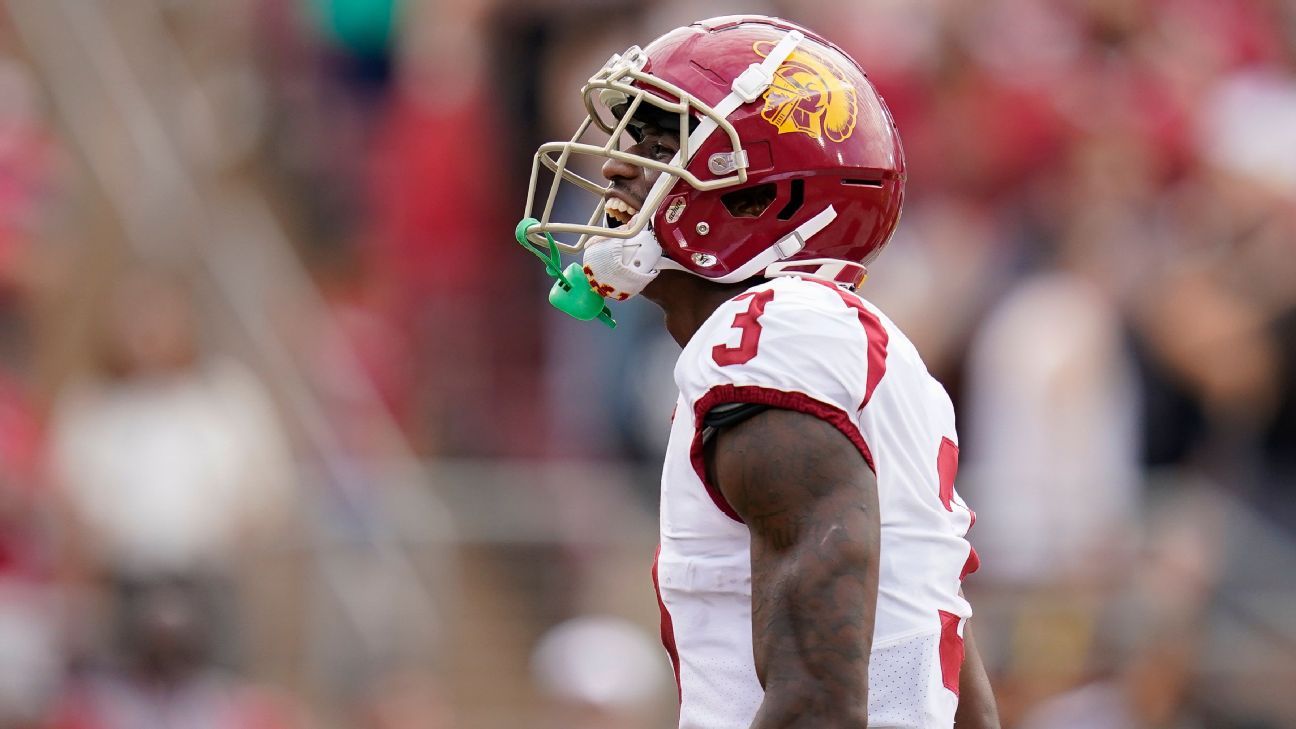 USC WR Addison expected to play vs. Colorado