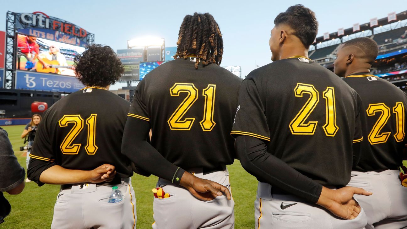 Roberto Clemente is thus the first of only six players in the 33-year  history of Veterans Stadium to reach the centerfield upper deck - This Day  In Baseball