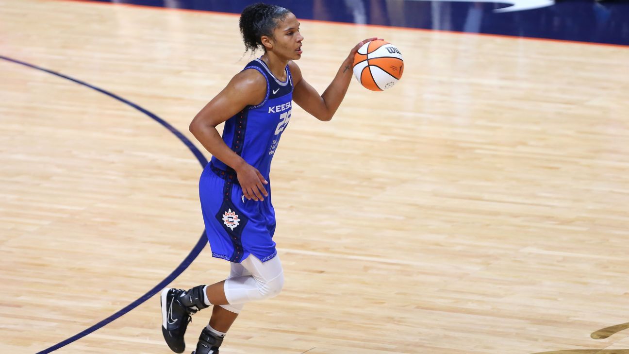 'Remarkable' Alyssa Thomas' historic triple-double keeps Sun alive vs. Las Vegas