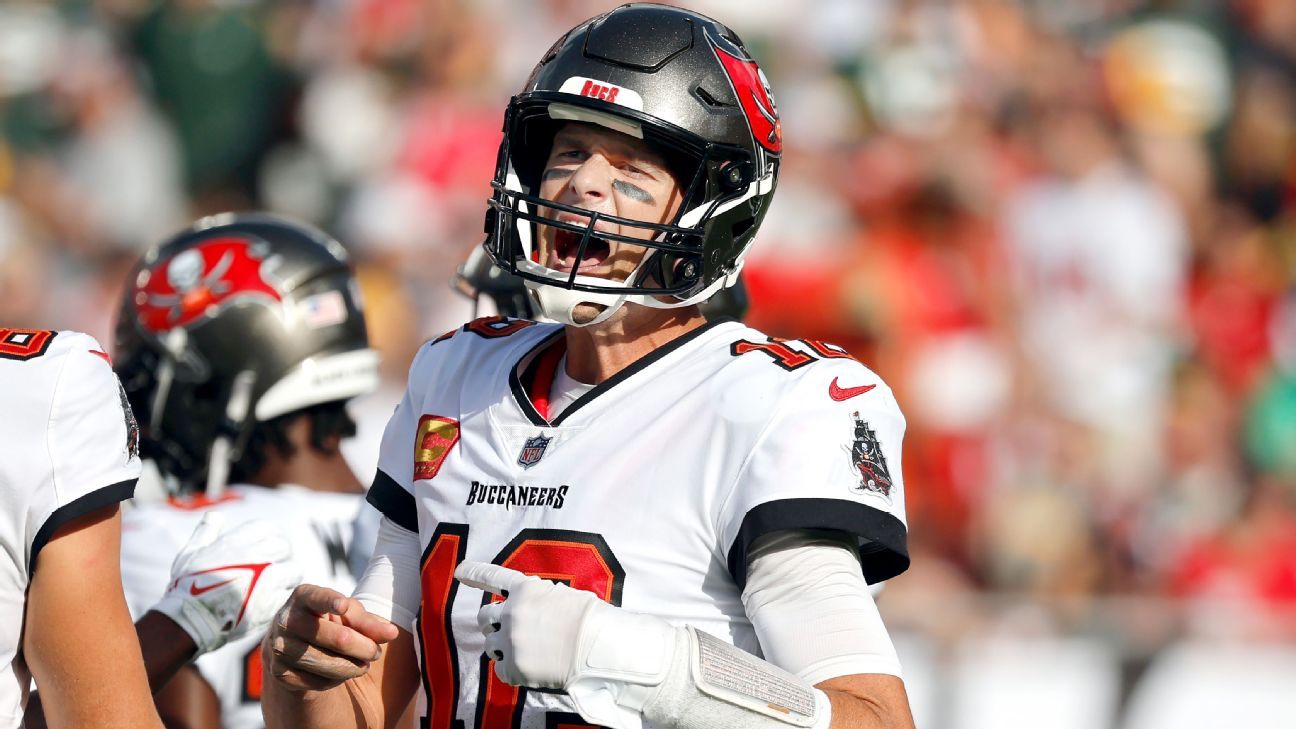 NFL Fans feel Bucs QB Tom Brady is washed up - Bucs Nation