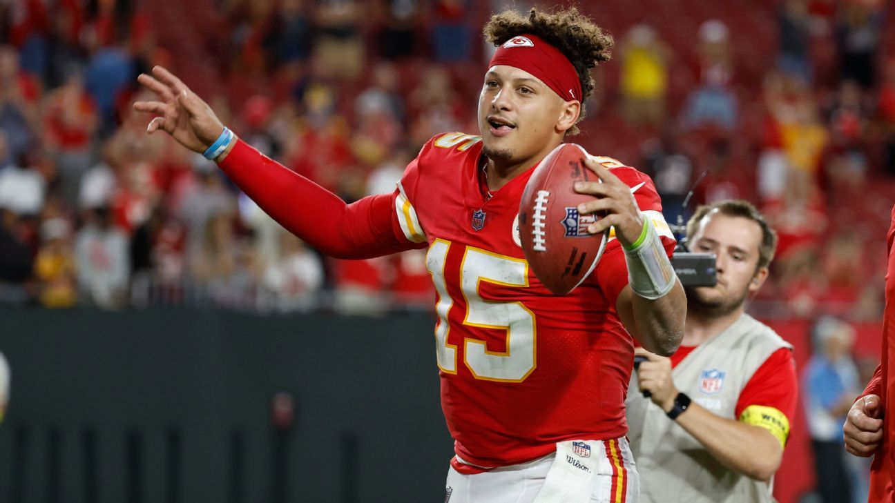 Kansas City Chiefs QB Patrick Mahomes tops merchandise sales