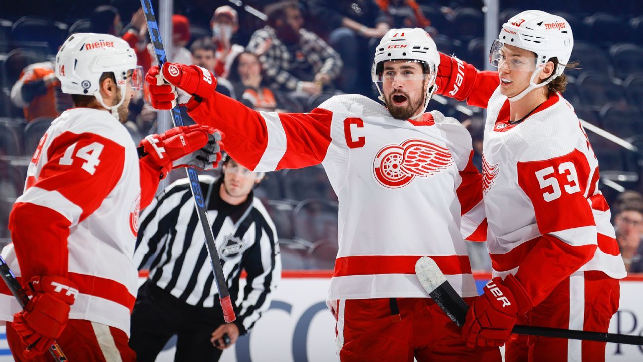 Detroit Red Wings on X: Hey fans, get to the game early tonight