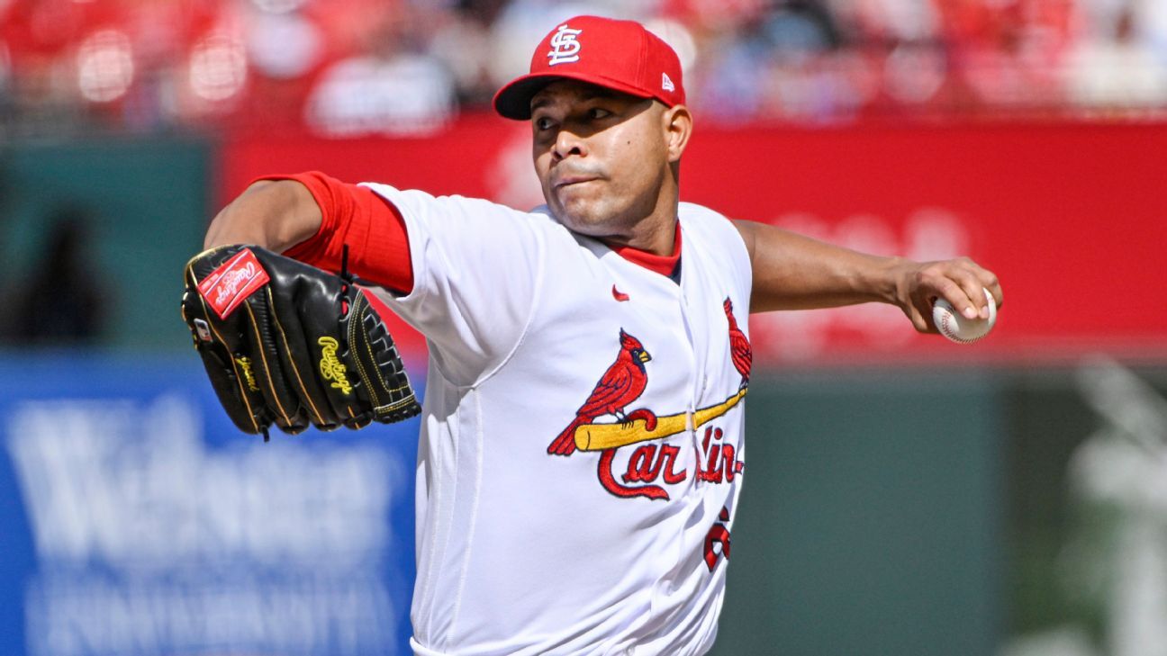 MLB free agency: Mets sign José Quintana to two-year, $26 million