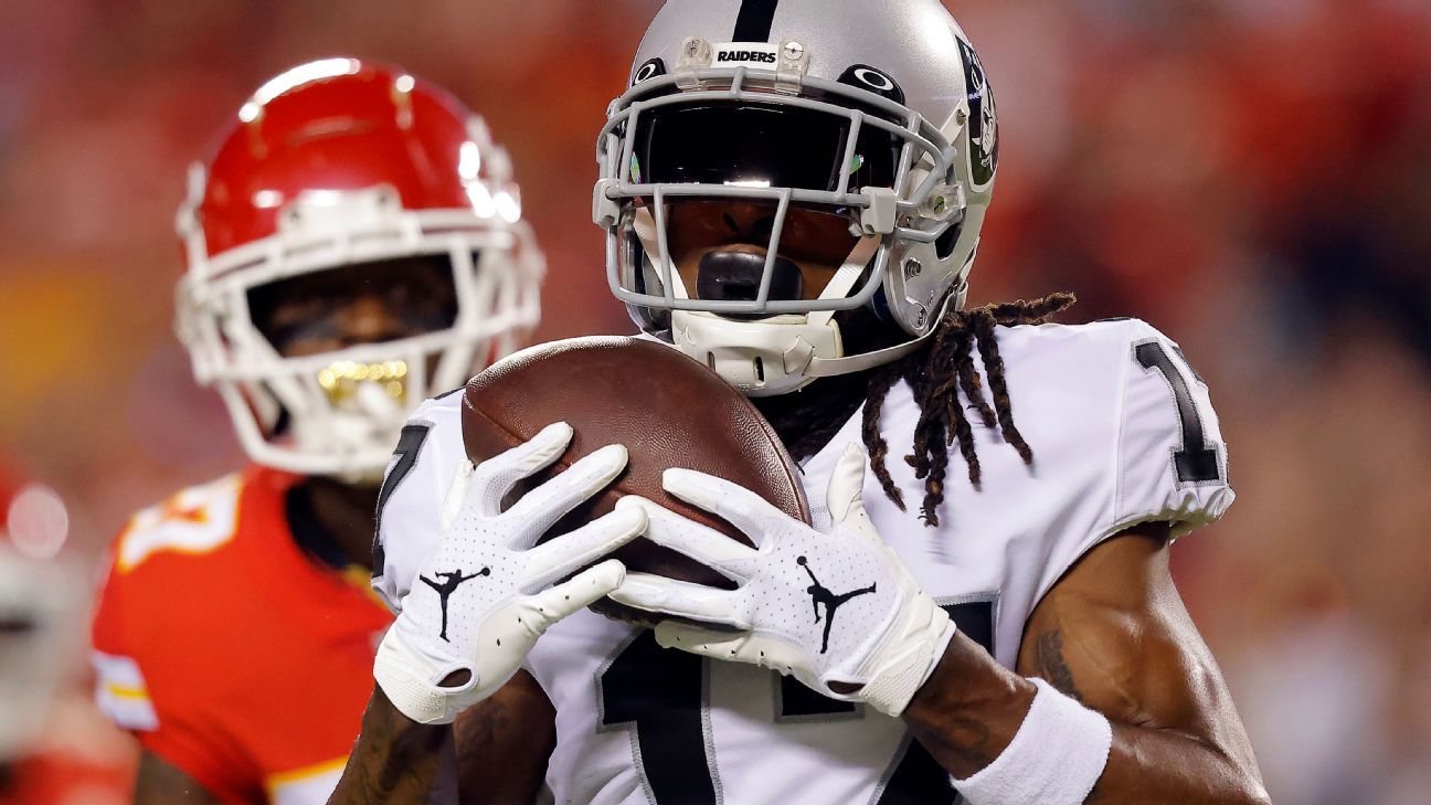 NFL must punish Raider Davante Adams for photographer push