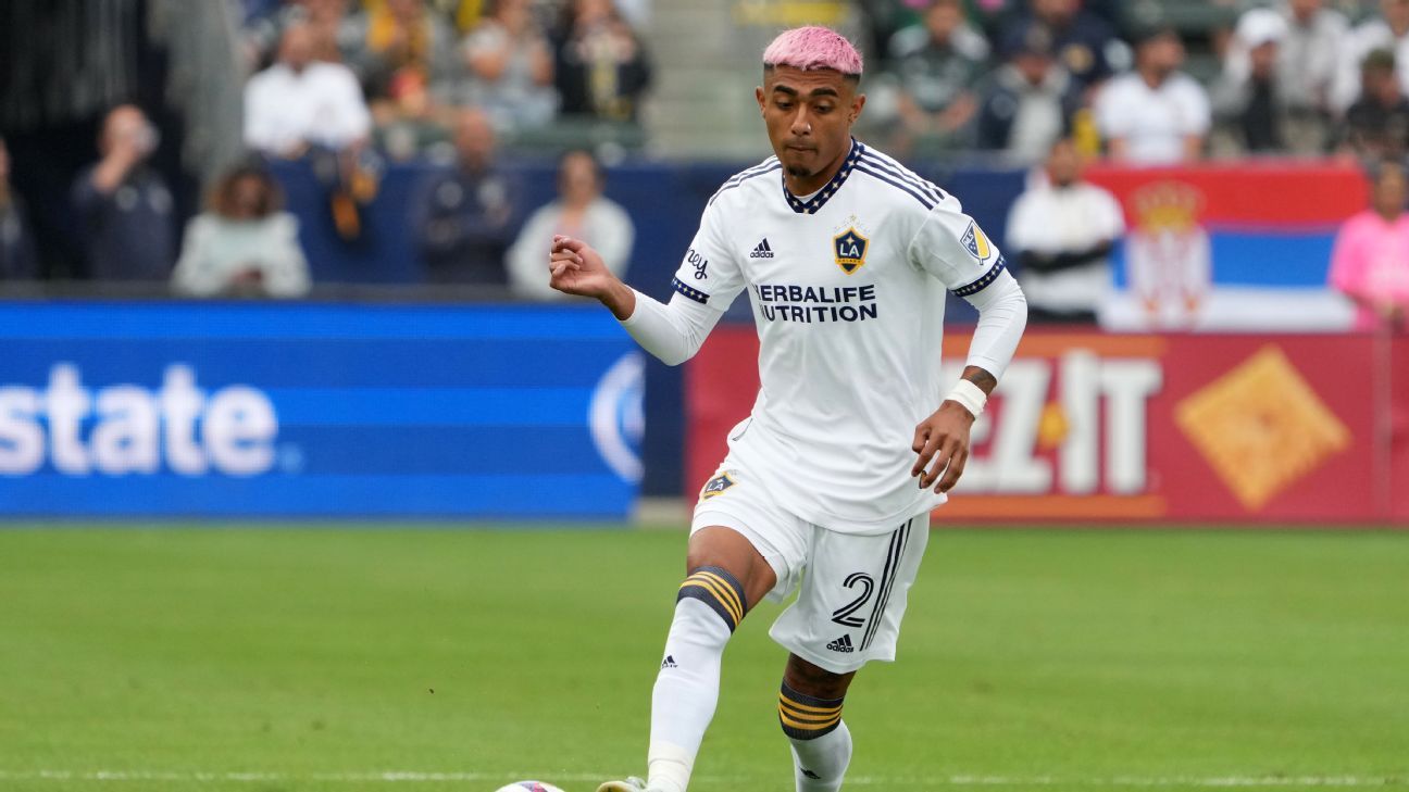 LA Galaxy right back Julian Araujo honors late friend with new jersey number