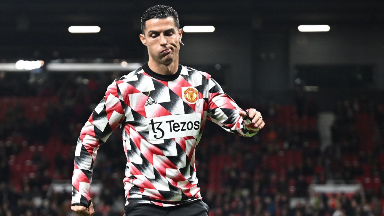 Cristiano Ronaldo: Man United striker can be handled after strolling down tunnel early