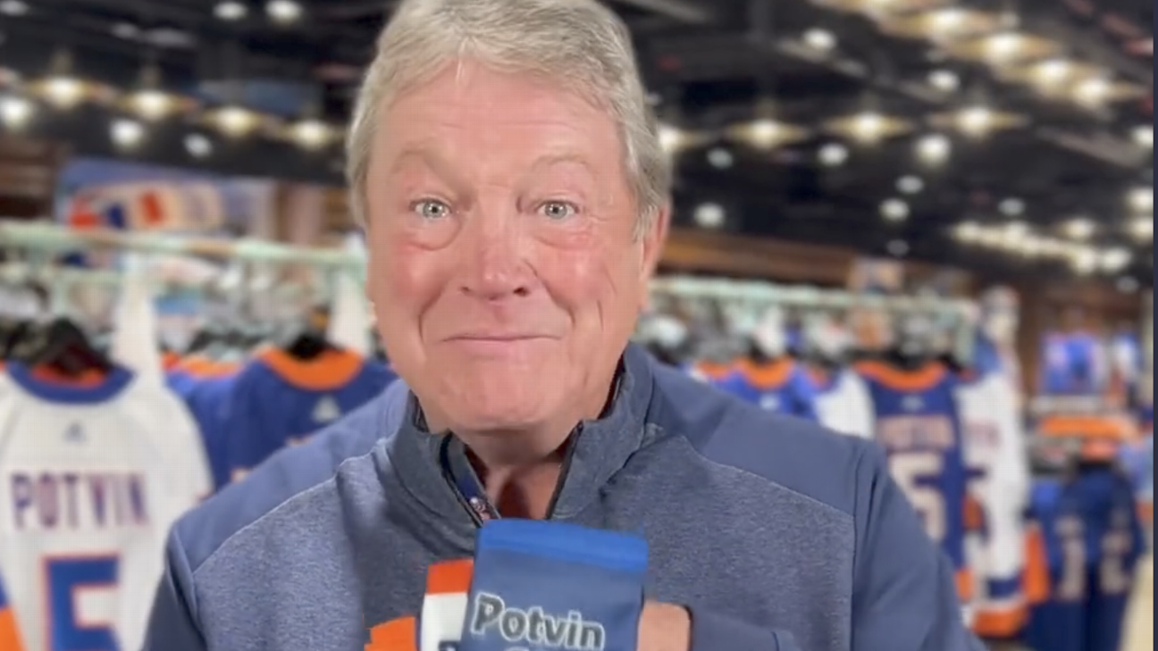 New York Islanders legend Denis Potvin launches 'Potvin Socks'