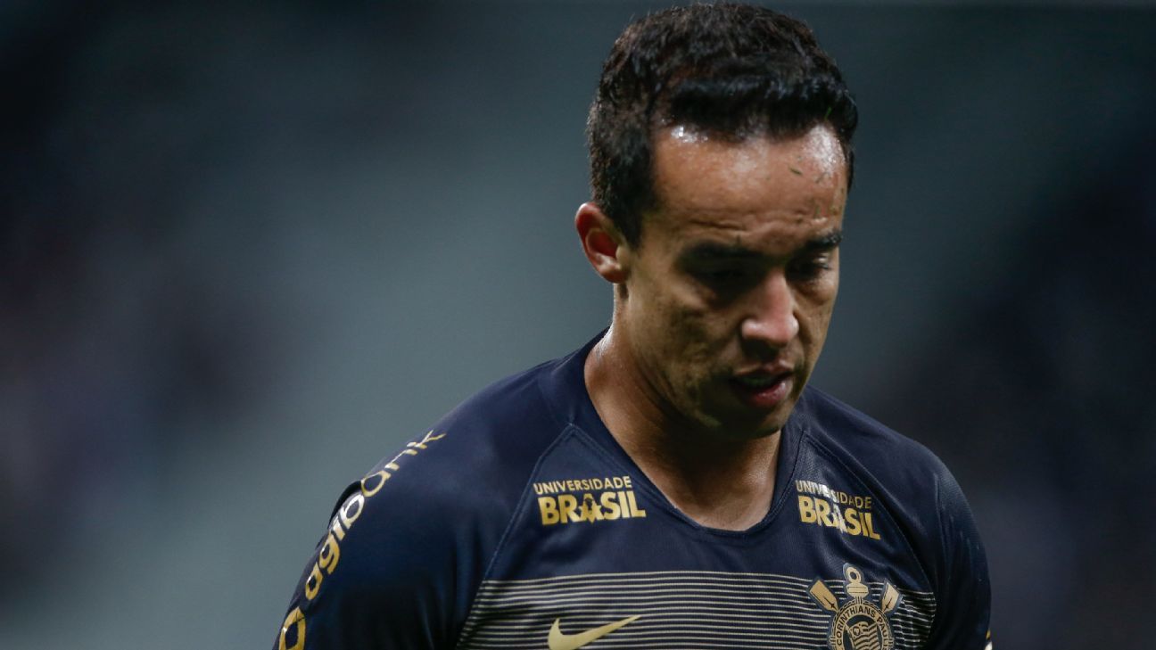 Ex-jogador do Corinthians e do Athletico-PR é preso sob suspeita de violência doméstica no Paraná