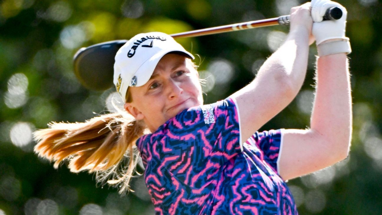 Dryburgh wins in Japan for first LPGA title