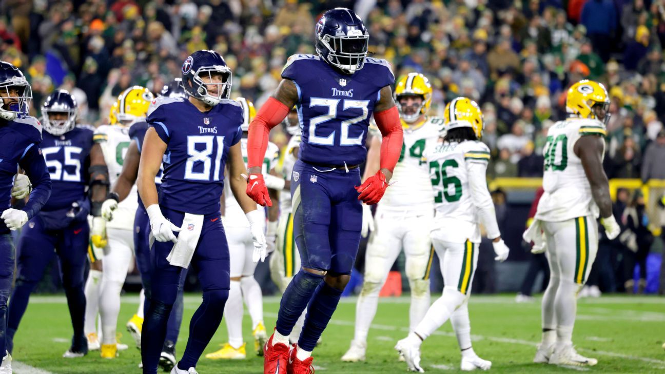 Derrick Henry runs and passes for TD as Titans send Packers deeper into  trouble, NFL