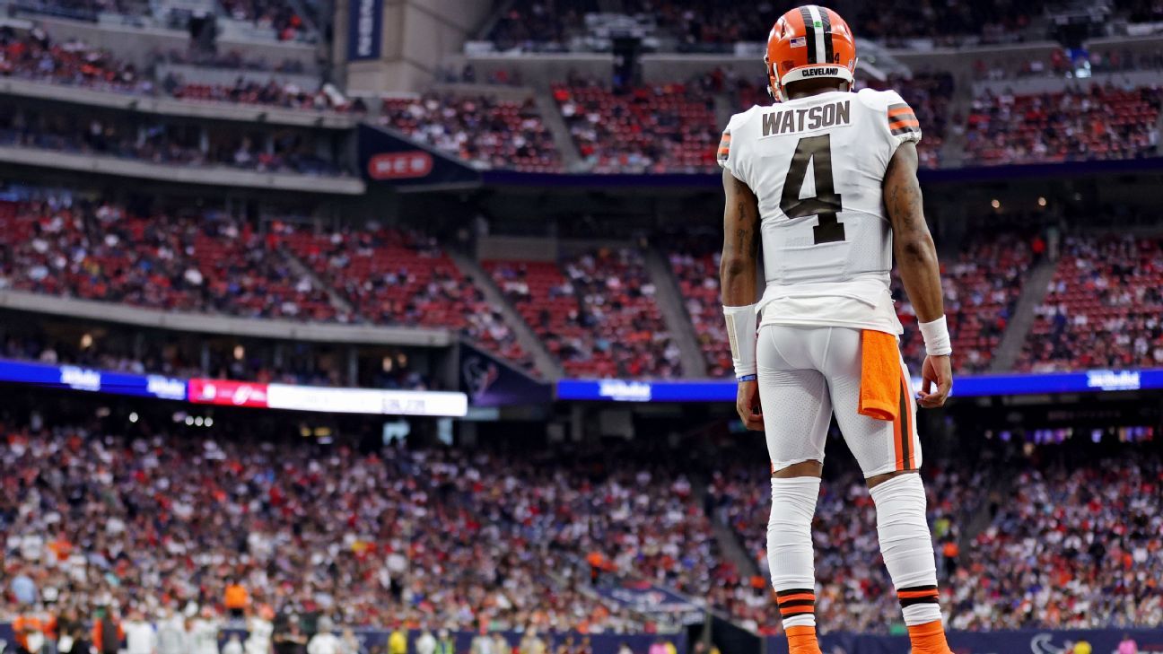 Deshaun Watson rusty in return, but Browns beat Texans 27-14 